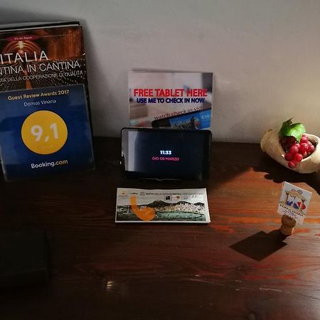 Bed and Breakfast Domus Vinaria Neapol Zewnętrze zdjęcie